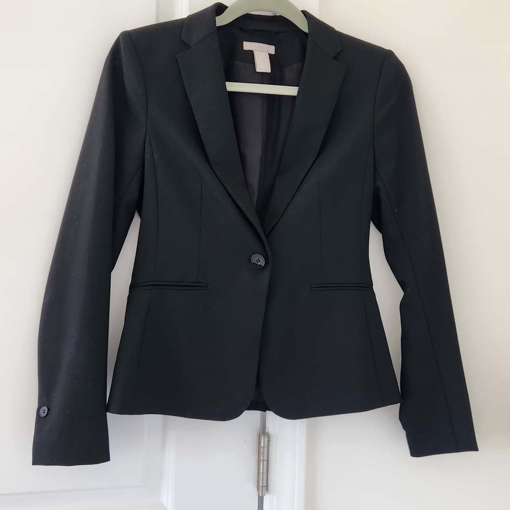 NWOT H&M Tailored Black Blazer